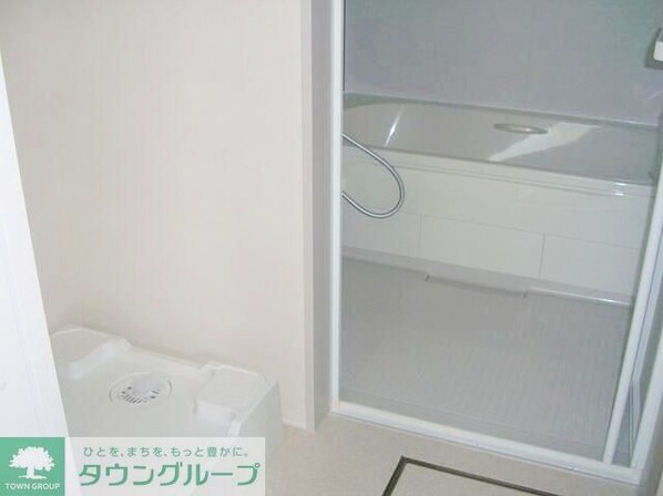 日新町2丁目戸建の物件内観写真